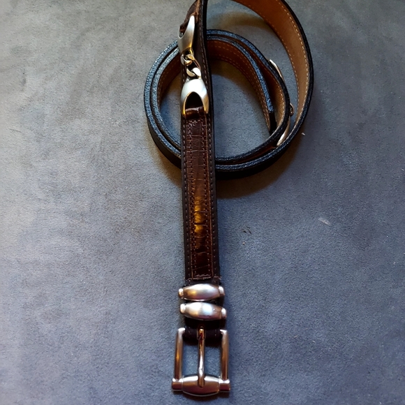 Streets Ahead Women's Brown Leather Belt, Silver Accents, Made In USA - Picture 4 of 8